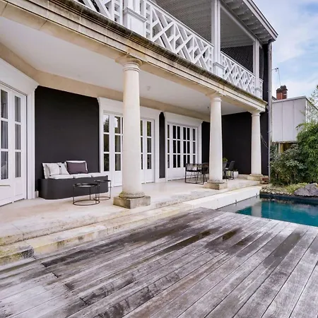 Very Beautiful Family House With Pool Pensjonat *