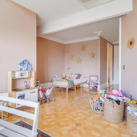 Very Beautiful Family House With Pool Pensjonat *
