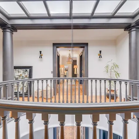 Pensjonat Very Beautiful Family House With Pool Bordeaux